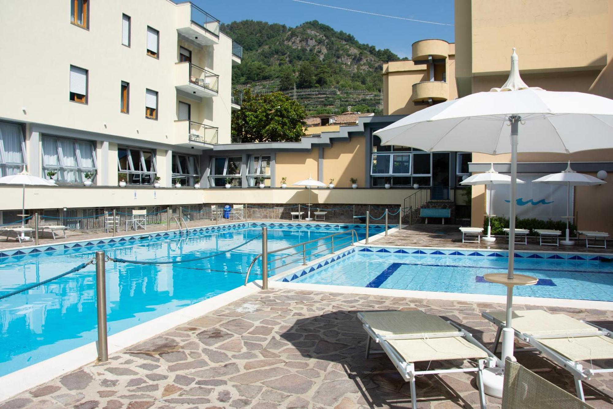 מאיורי Casa Vacanza San Pietro מראה חיצוני תמונה